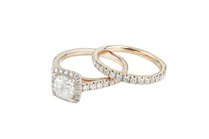 PreStyled Sets 2 ctw Cushion Cut Diamond Wedding Set 18k Rose Gold Crown Jewels Coin